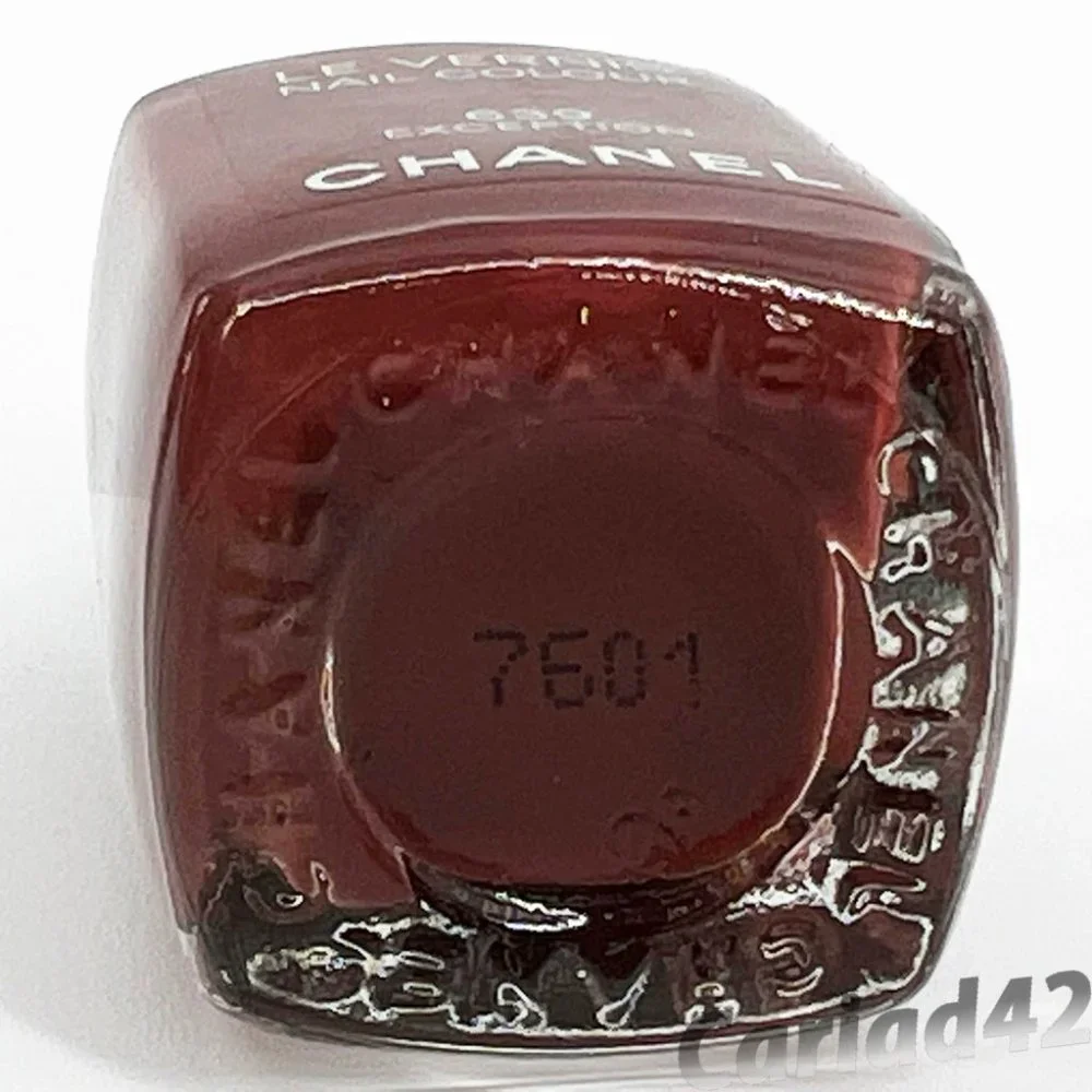 CHANEL color 639